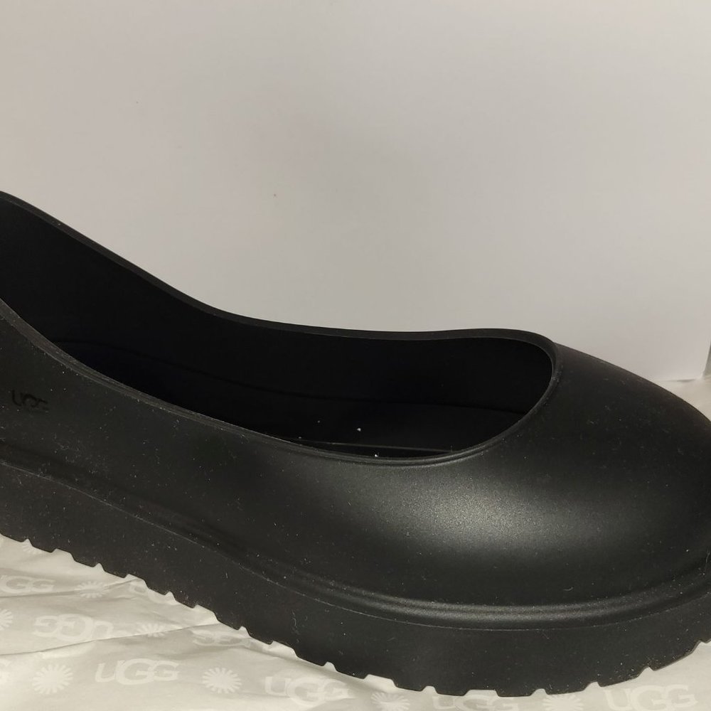 UGG Classic Maxi Toggle-Weather Ready - Picture 6 of 8